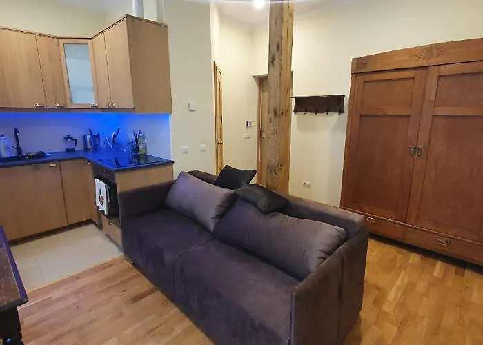 Hot Ernestines 7-3 Enjoy The Feel Of And History! Apartmán *